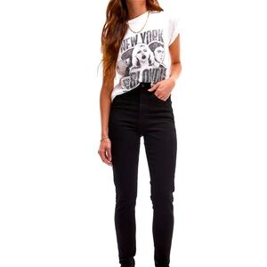TOPSHOP Moto Jamie High Rise Skinny Jeans! Worn once.  Like new.  Size W28 x L30